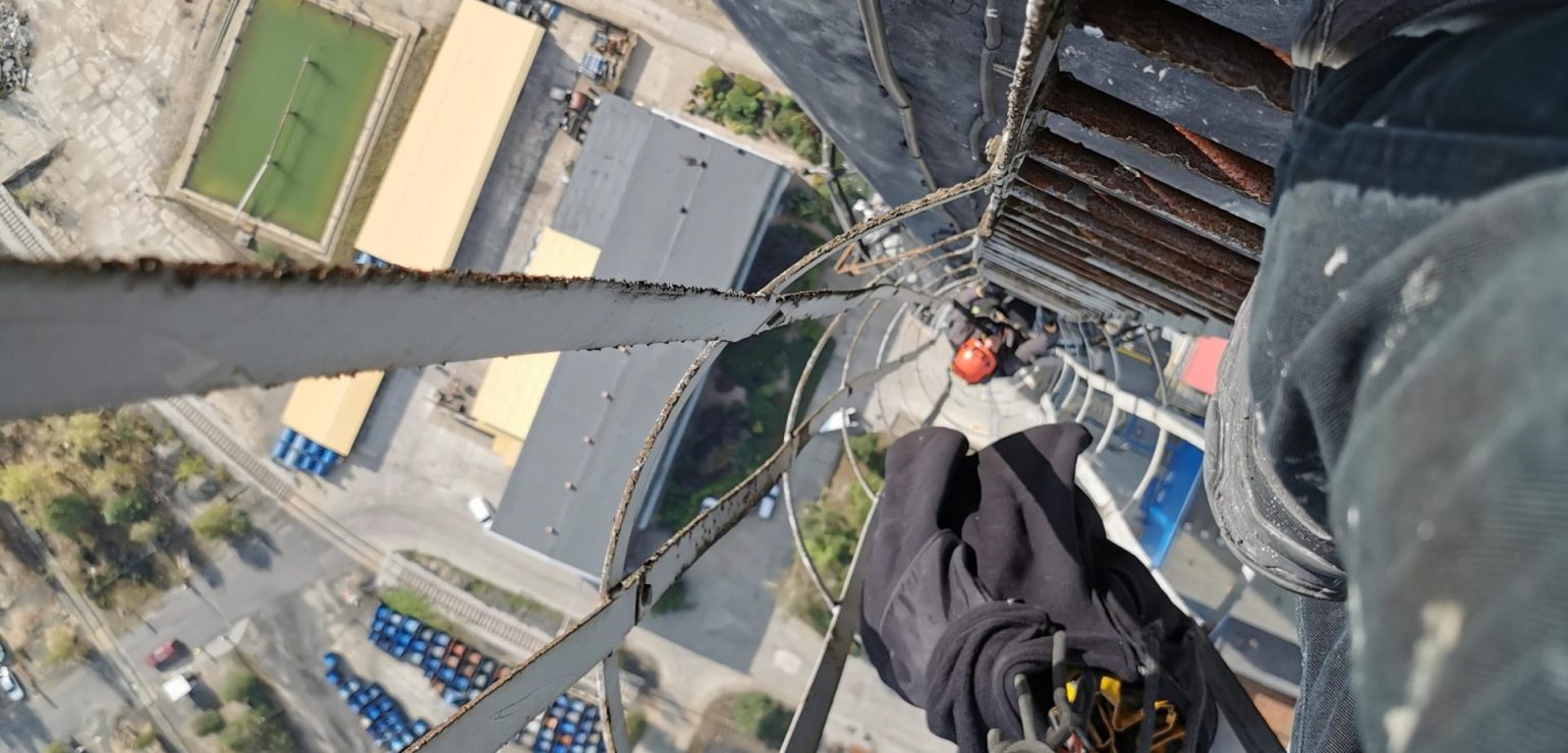 radio_elka_komin220b